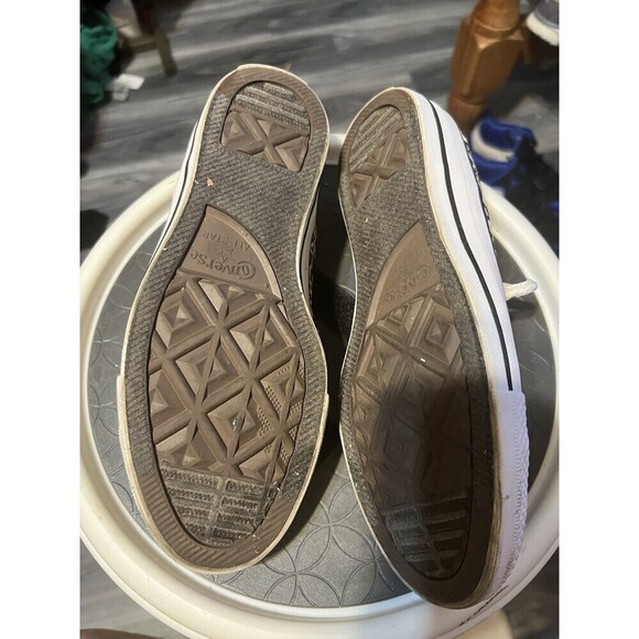 Women’s Converse Chuck Taylor Cheetah Size 6 Shoes - Picture 7 of 7